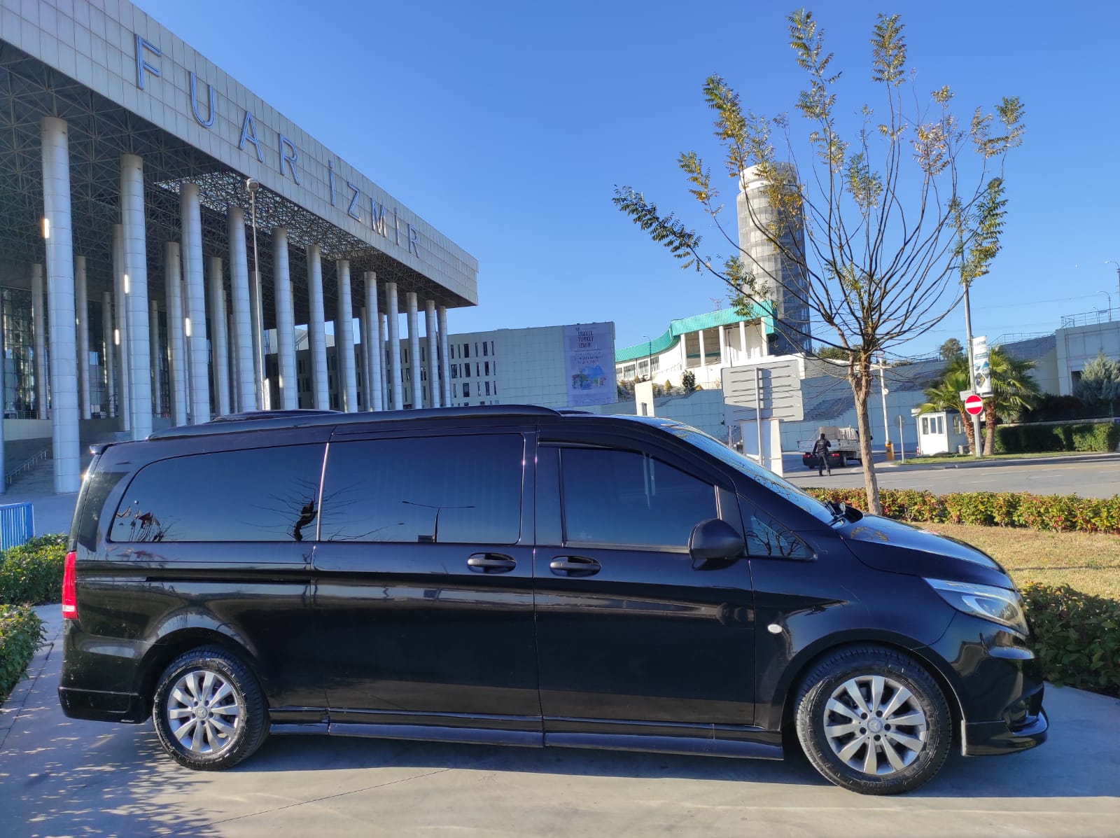 Mercedes Vito VIP Şoförlü Araç İzmir